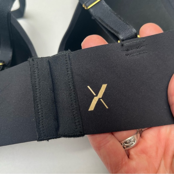 Knix NWOT Wing Woman Contour Bra Black Size 2 (36A) - Picture 8 of 12